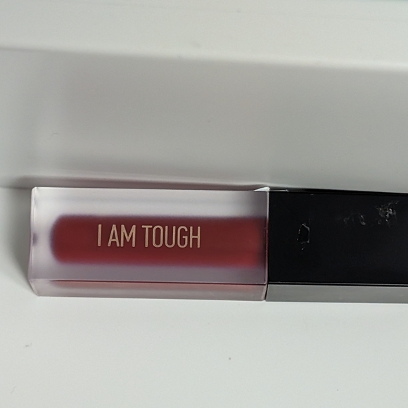 RealHer I Am Tough Liquid Matte Lipstick (New) - Picture 3 of 8
